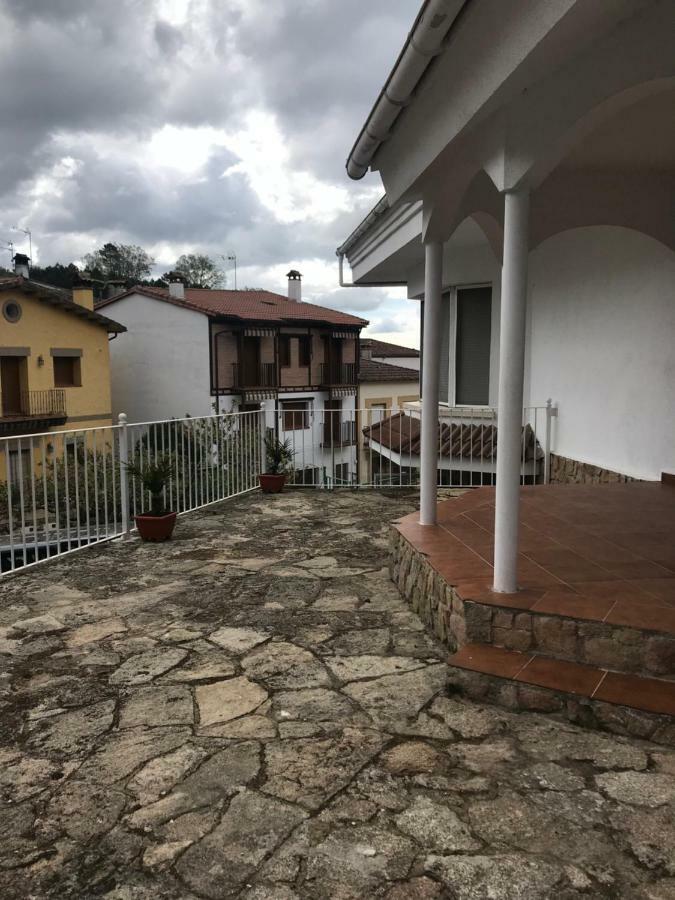 El Llano - El Hornillo, Tu Pueblo En La Sierra De Gredos. Villa Exterior photo